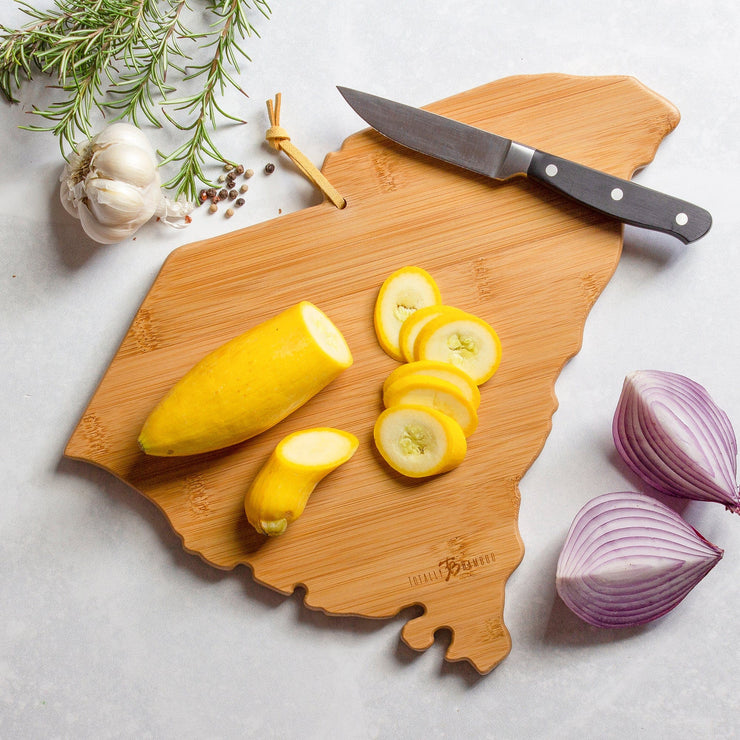 South Carolina State Shaped Cutting and Serving Board with Artwork by Fish Kiss™